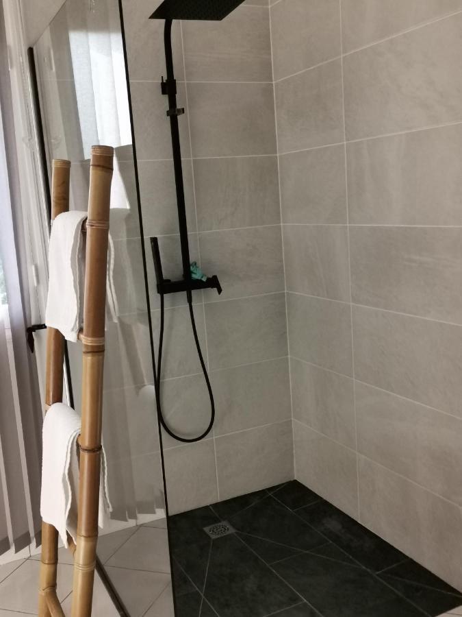 Ferienwohnung Les Sens Ciels Saint-Louis Exterior foto